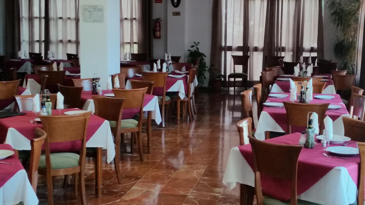Hotel Restaurante Los Molinos Écija Exterior foto